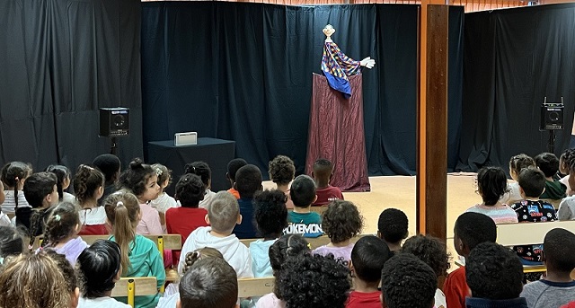 spectacle pour écoles-centres de loisirs-idf